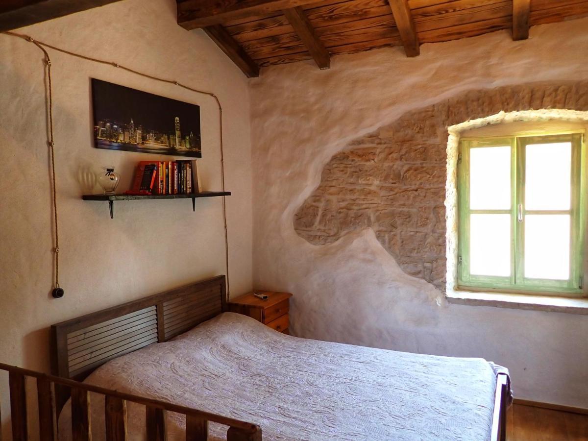 Cottage Al Merlo Olivo บูเย ภายนอก รูปภาพ
