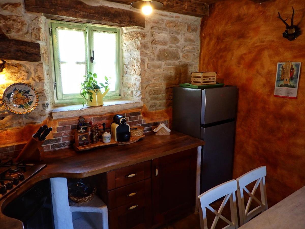 Cottage Al Merlo Olivo บูเย ภายนอก รูปภาพ